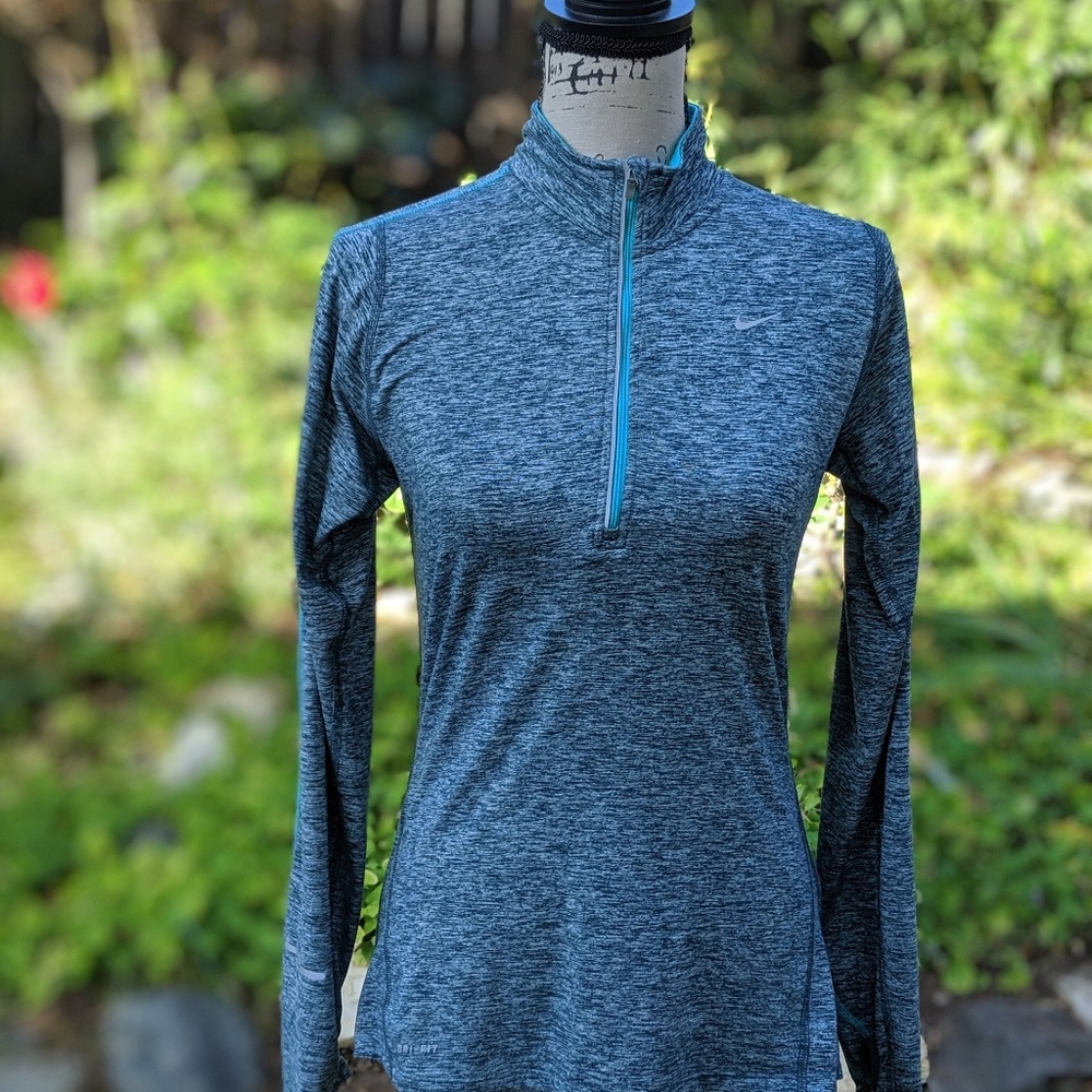Nike Pullover